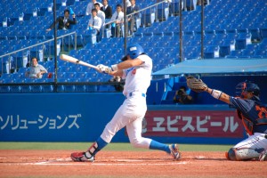 首位打者の青山学院大学・渡辺選手