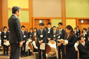 謝辞を務めた大西良子社員