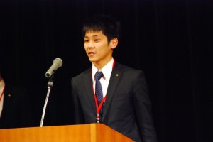 ミニミニ立川北口店　榎本社員